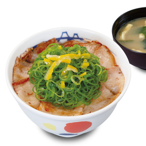 ネギゆず旨塩厚切り豚カルビ丼